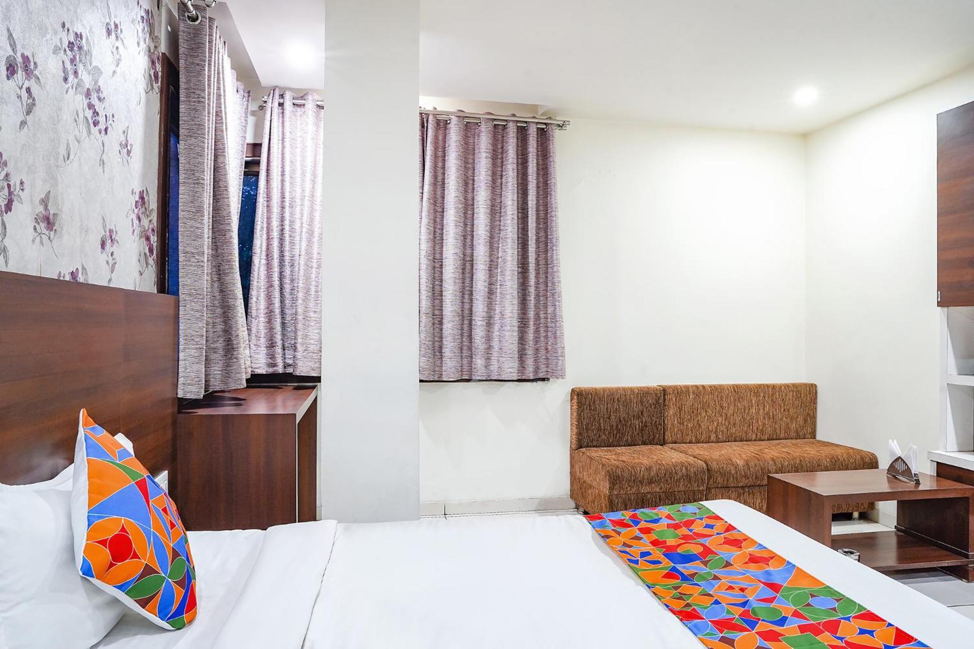 Treebo Hotel Ashirwad Bhopal Eksteriør bilde