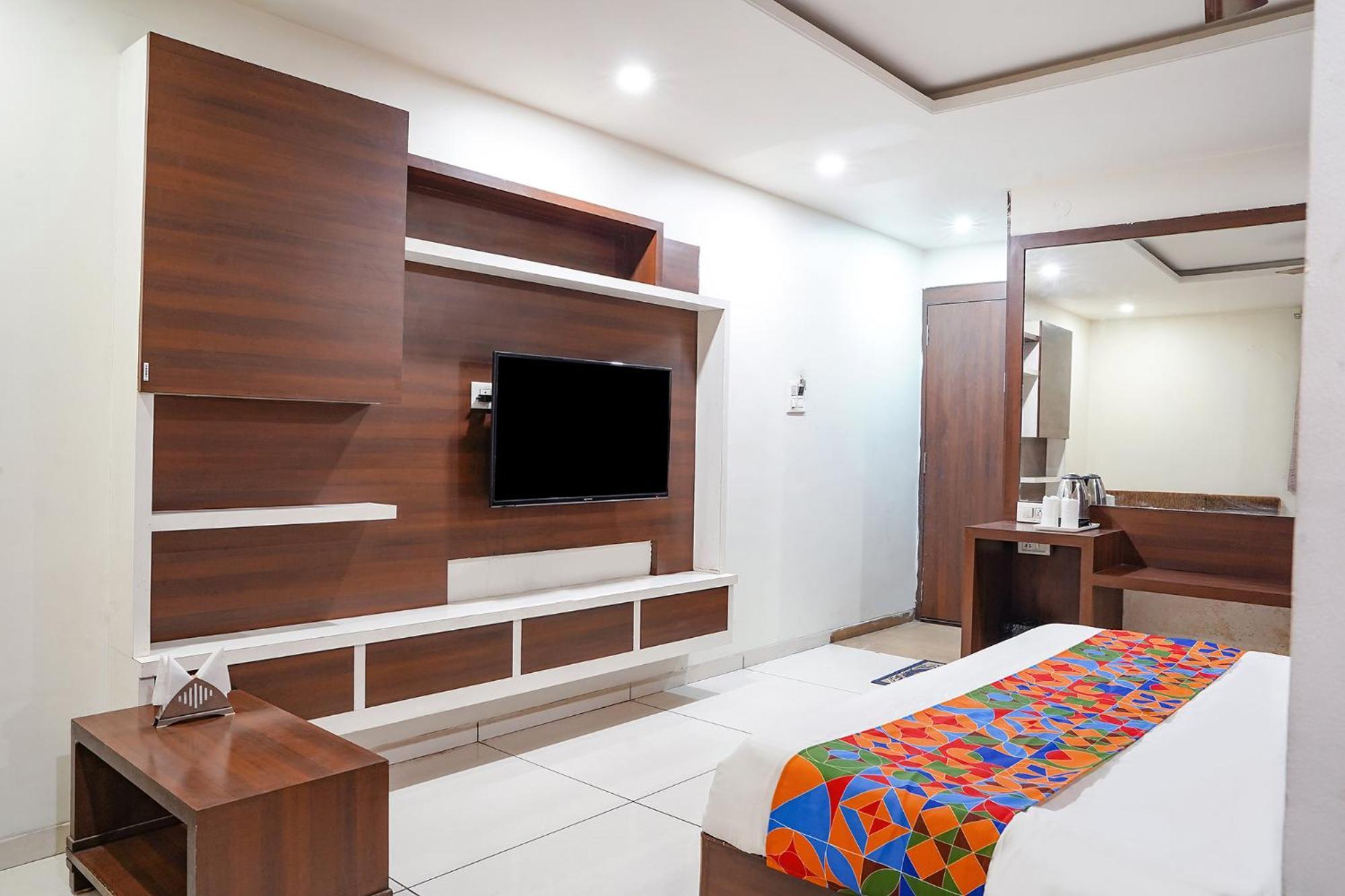 Treebo Hotel Ashirwad Bhopal Eksteriør bilde