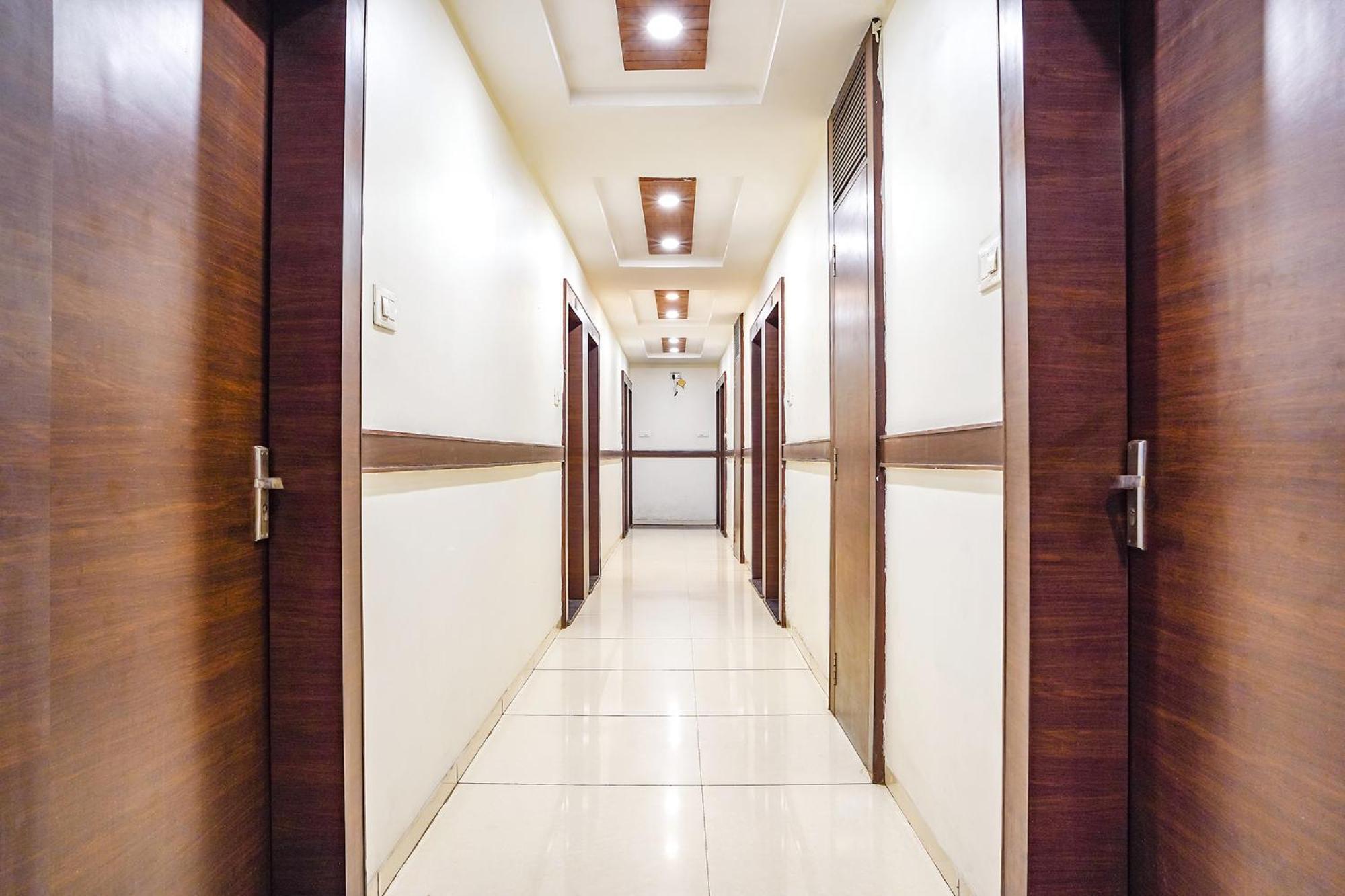 Treebo Hotel Ashirwad Bhopal Eksteriør bilde